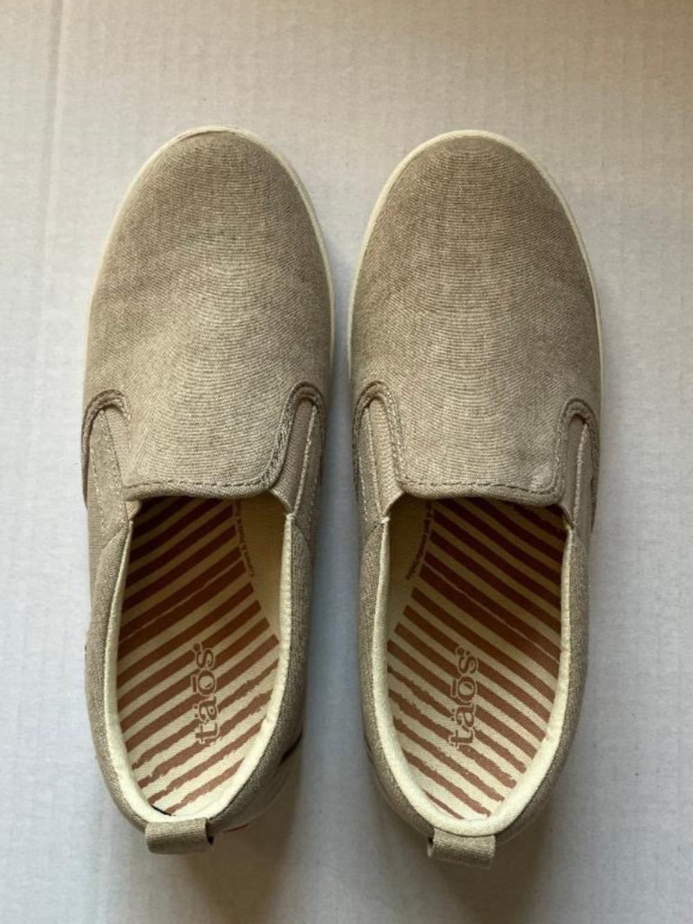 Taos Womens Dandy Slip On Loafer in Natural Hemp Size 8
